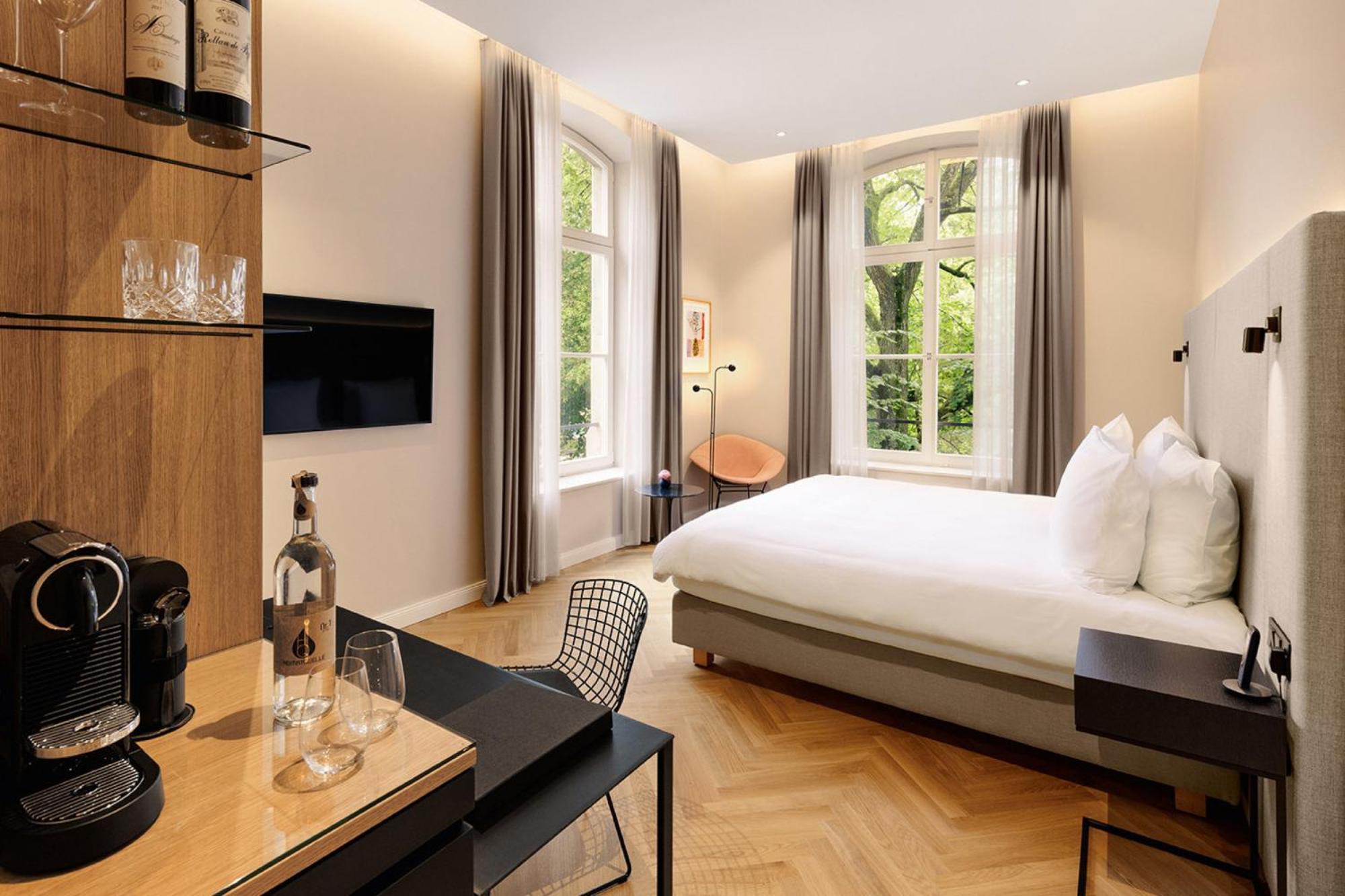 Hotel Esplanade Saarbrücken Esterno foto